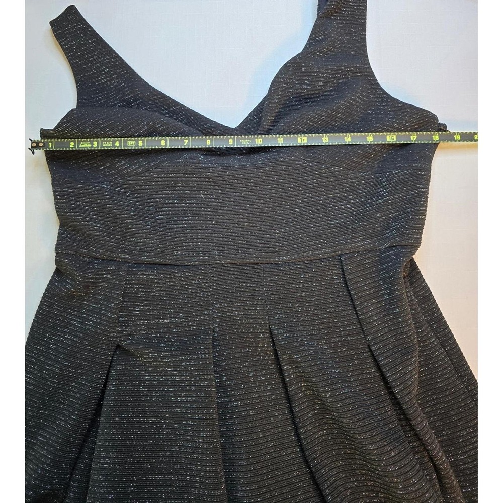 Betsey Johnson Black Metallic Silver Bow Back Fit Flare Cocktail Dress Womens 14 - Picture 4 of 8